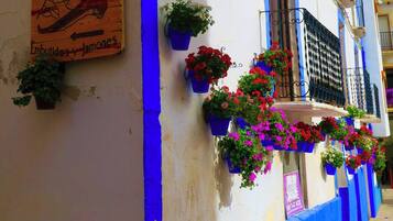 Room, 1 Bedroom, Accessible, Garden View | Exterior detail