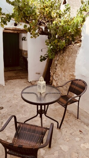 Room, 1 Bedroom, Accessible, Garden View | Terrace/patio