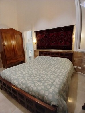 1 bedroom, bed sheets - Le Casette di Laura: studio apartment 1 (Palermo)