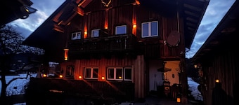 Heli's Holiday Suites