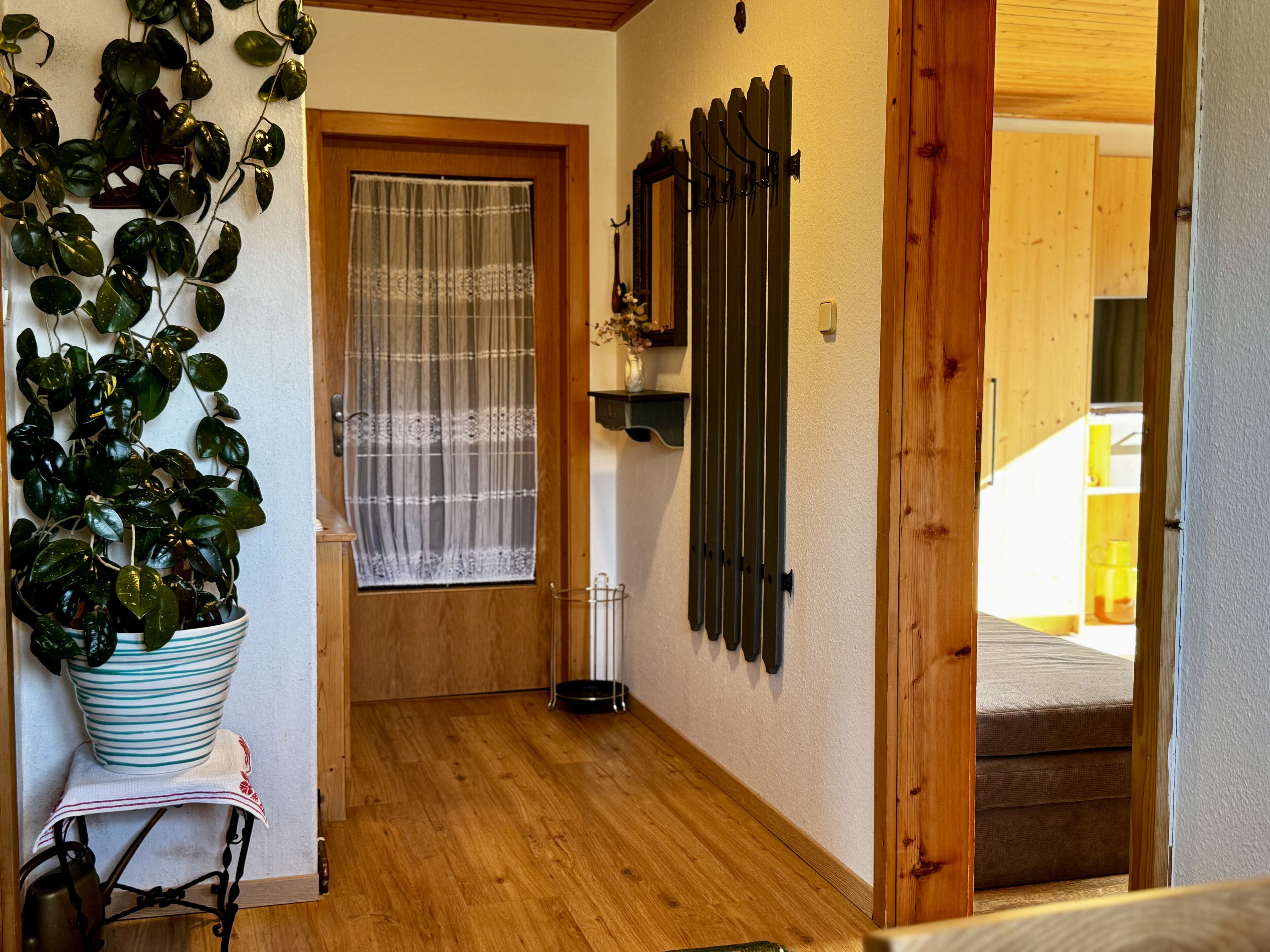 Comfort Condo, 1 Bedroom, Balcony, Mountain View | Free WiFi