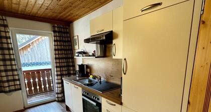 Heli's Holiday Suites