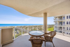 Condo, 3 habitaciones | Áreas de la propiedad