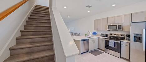 Maison mitoyenne, 2 chambres | Cuisine privée