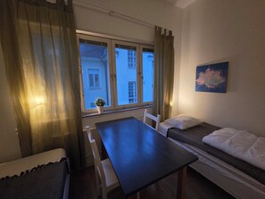 Classic Double Room, Pets allowed, Annex Building | Blackout curtains, free cots/infant beds, free WiFi - Svenshögens vandrarhem (Svenshögen)