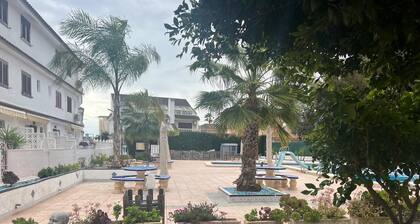 Charming 3-bedroom House With Shared Pool in Punta Prima, Torrevieja