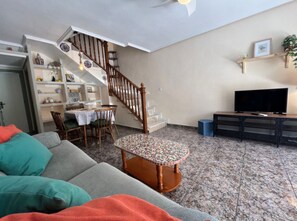 House, 3 Bedrooms, Smoking, Balcony | Living room - Charming 3-bedroom House With Shared Pool in Punta Prima, Torrevieja (Torrevieja)