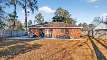 Talo, 3 makuuhuonetta | Ulkopuoli