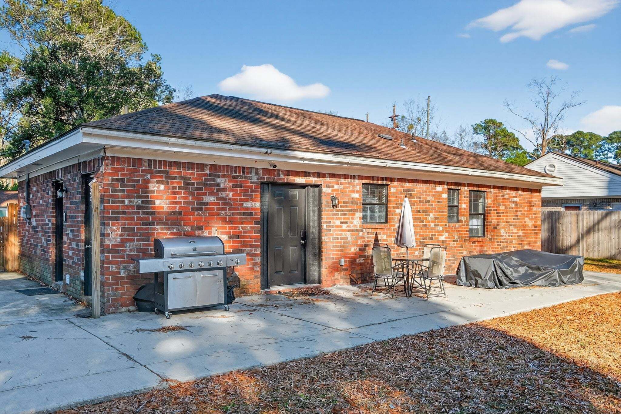 Talo, 3 makuuhuonetta | Ulkoruokailutilat