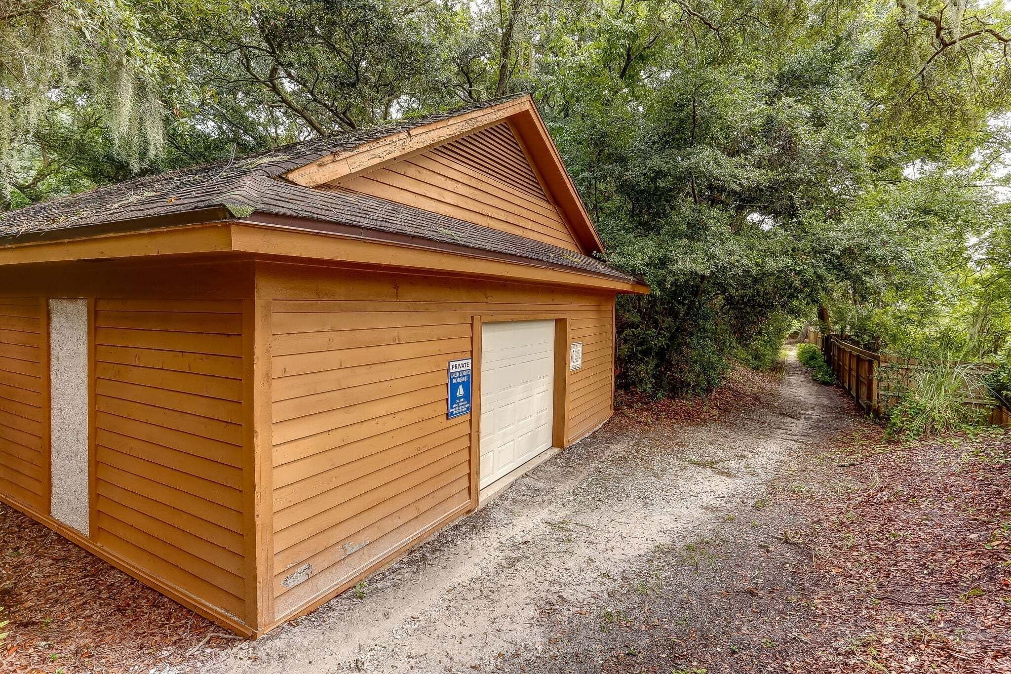 Condo, 2 Bedrooms | Exterior