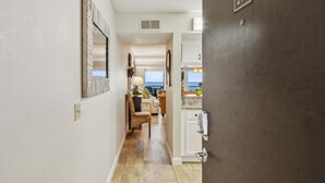 Kondominium, 3 kamar tidur | Interior
