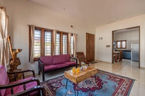 Villa | Living area - White Meadows Mysore (Mysore)