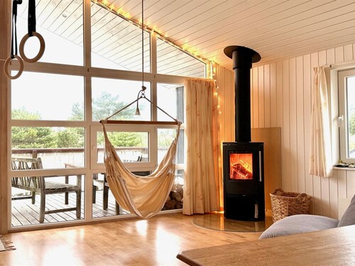 "Ljuben" - 1.1km from the sea by Interhome