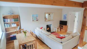 Cottage | Khu phòng khách