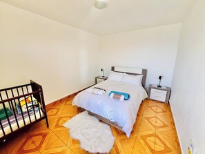 House, 3 Bedrooms, Accessible, Smoking - Escape to Tranquility in Estreito da Calheta, Portugal (Calheta)