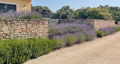 Villa climatisĂ©e avec piscine privĂ©e â Accessible PMR â DrĂŽme Provençale