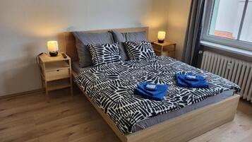 Family Suite, Non Smoking | Desk, laptop workspace, free WiFi