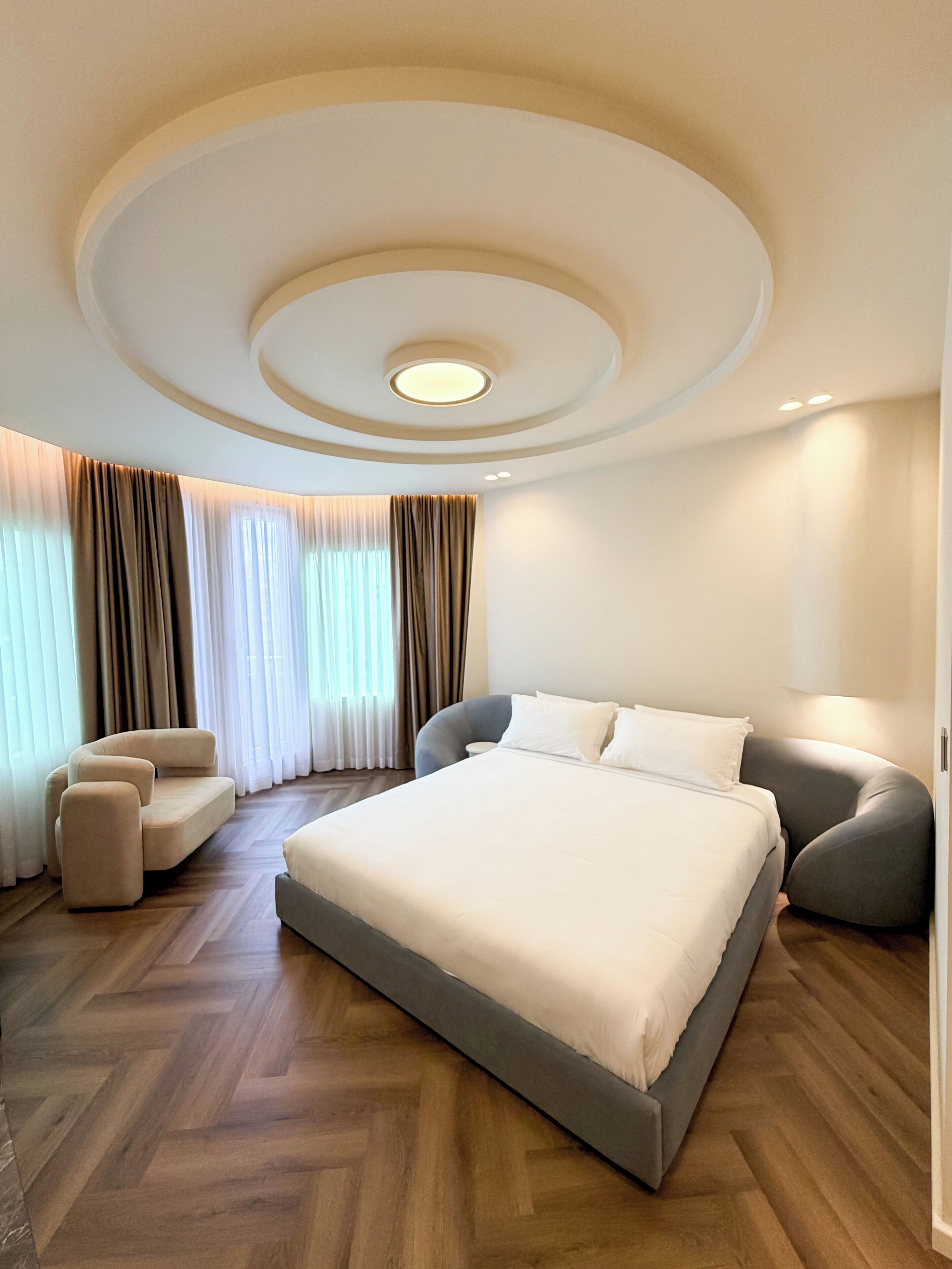 Suite 902 | Allergitestet sengetøy, minibar, lydisolert og wi-fi (inkludert)