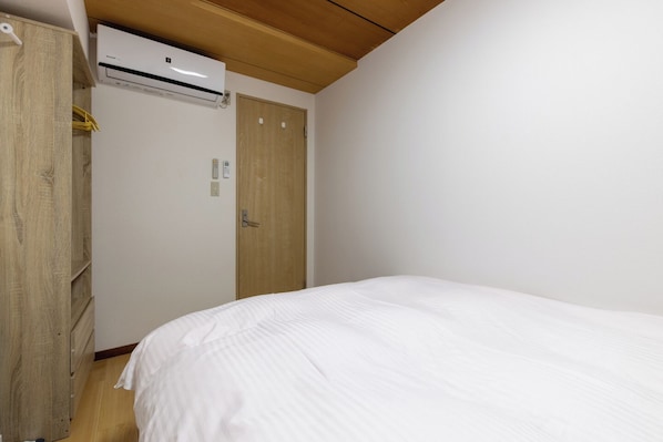 Blackout drapes, iron/ironing board, free WiFi - HANAYADO SHINJUKU (Tokyo)