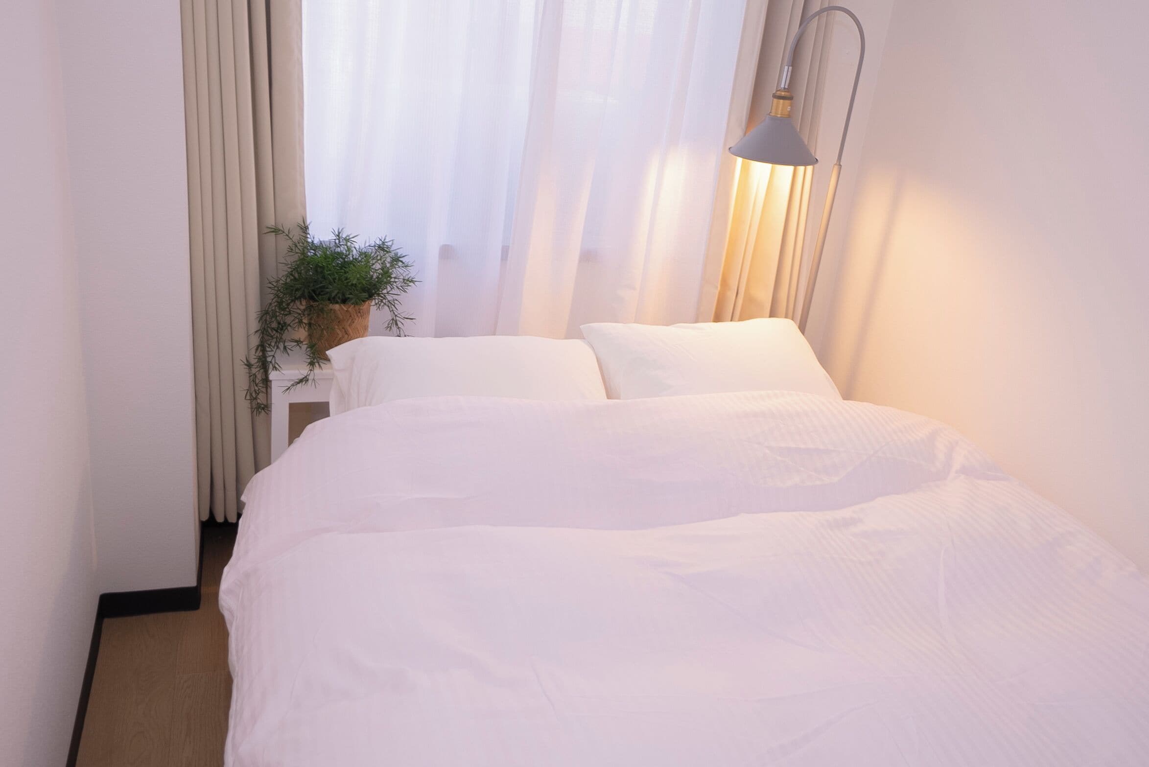 Phòng 3 cơ bản, ban công, quang cảnh thành phố | Màn/rèm cản sáng, bàn ủi/dụng cụ ủi quần áo 