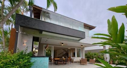 Luxury Townhouse for Seasonal Rental – Comfort, Leisure, and Beach Access