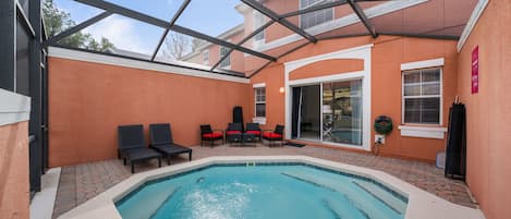 House (3 Bedrooms) | Front of property