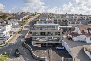 Exterior - Apartment, Balcony with Expansive Sea Views, Parking (Newquay)