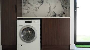 House, 3 Bedrooms, Accessible, Smoking | Dobi