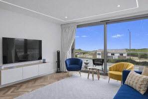 Tv och kontor