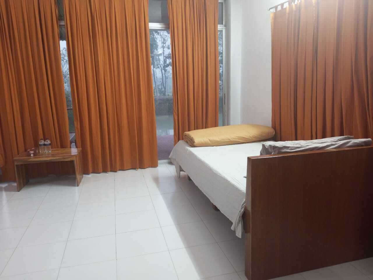 Familie tweepersoonskamer, uitzicht op tuin | Gratis wifi