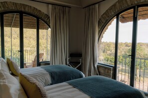 Free WiFi - Can Terrades by Artu (Beuda)