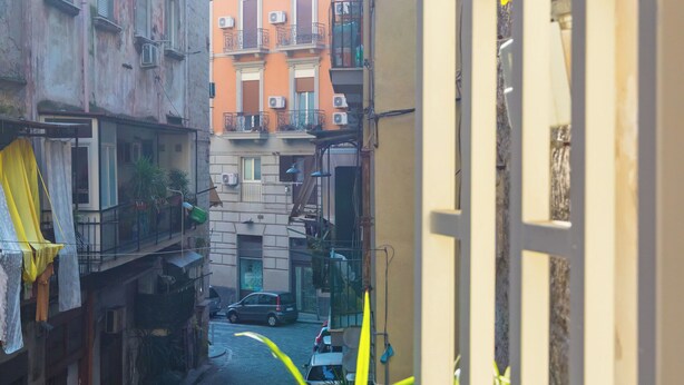 Unclassified image, 1 of 39, button - La Casa di Hilde (Naples)