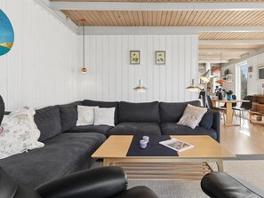 Fernseher, Kamin
