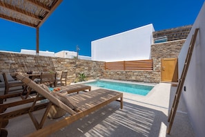 Deluxe Apartment, Private Pool | Outdoor dining - Ios Art Suites (Ios)