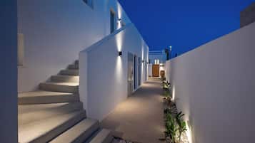 Enceinte de lâhĂ©bergement