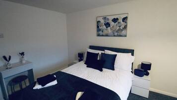 Strykejern/-brett, wi-fi og sengetøy