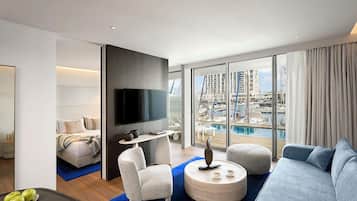 Private Pool Suite