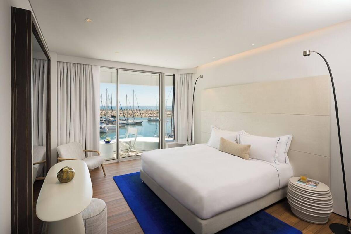 Executive Sea Front