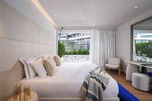 Room - The YACHT – Limited Edition By Fattal (Herzliya)