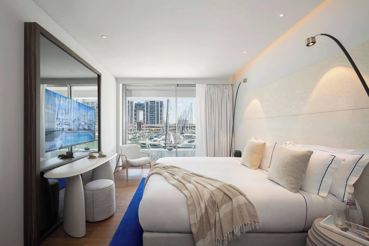 Executive Marina View