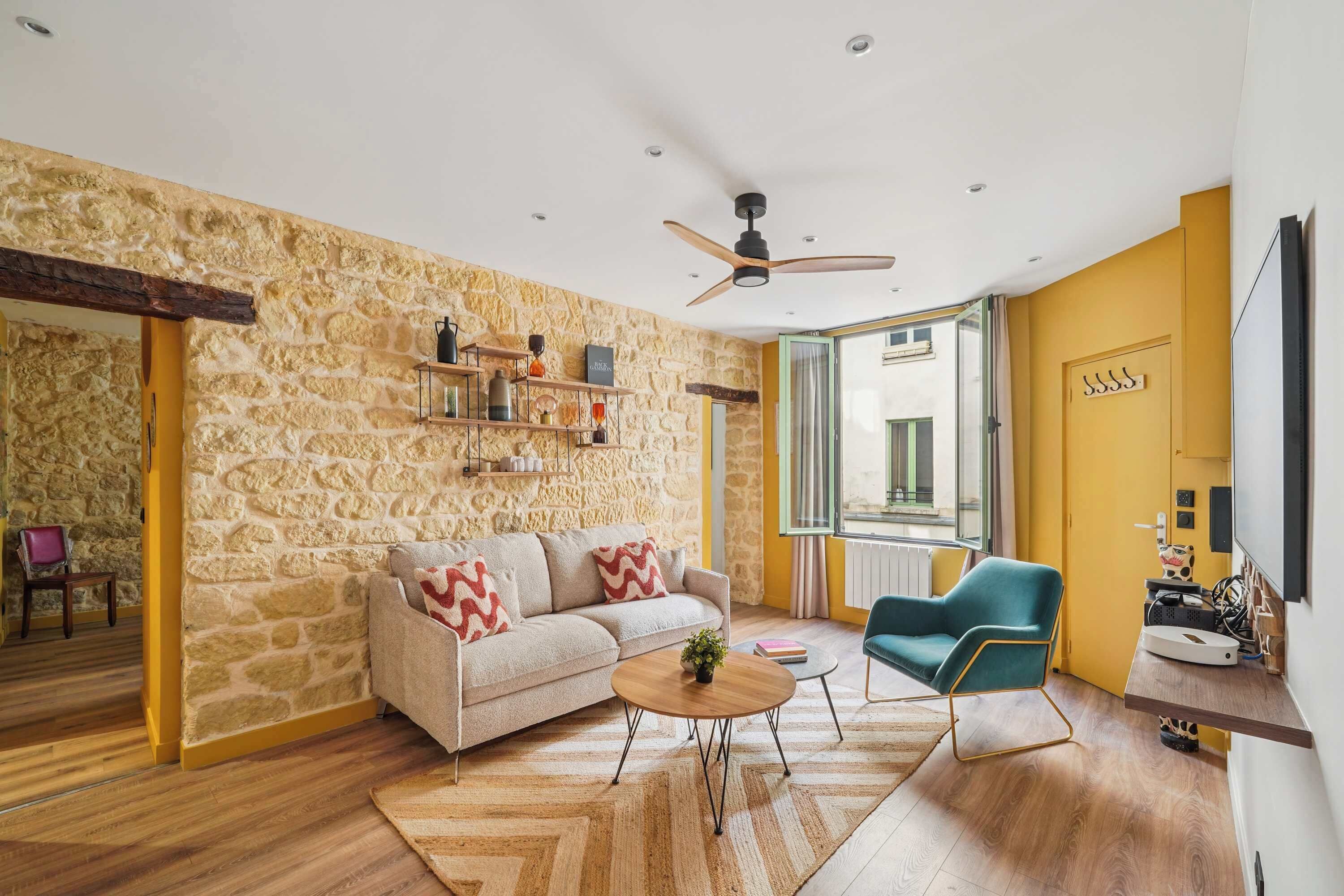 Télévision, espaces bureaux