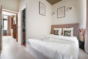 Iron/ironing board, WiFi, bed sheets - Comfortable 1-bdr 4P apartment - Voltaire (Paris)