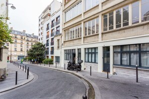 Exterior - Modern flat - 1BR 5P - Sacre Coeur (Paris)