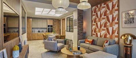 TV, offices