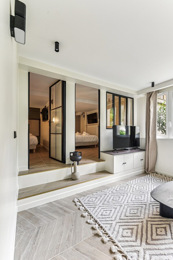 Fer et planche à repasser, Wi-Fi, draps fournis