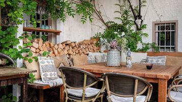 Restauration extérieure