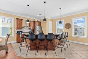 Fridge, microwave, oven, stovetop - My Cousin Vinny's by Liquid Life (Gulf Shores)