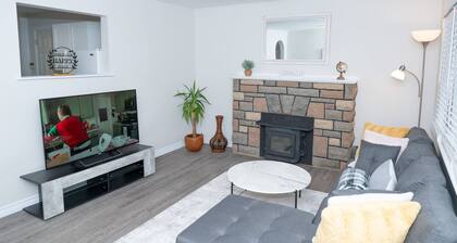 Cozy Bungalow Near Niagara Falls - Perfect Family Retreat