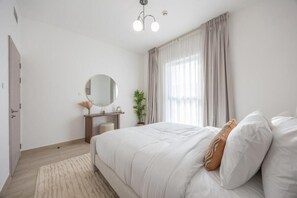 Classic Apartment, Balcony, Partial Sea View - 802-Bloomfields Curated 1BR  WatersEdge8 (Abu Dhabi)