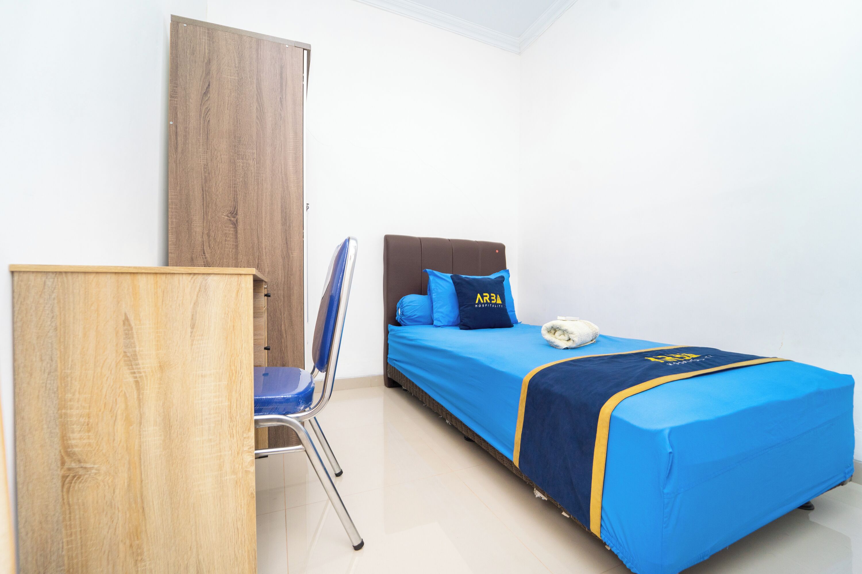 Habitación individual | Escritorio, wifi gratis y ropa de cama 